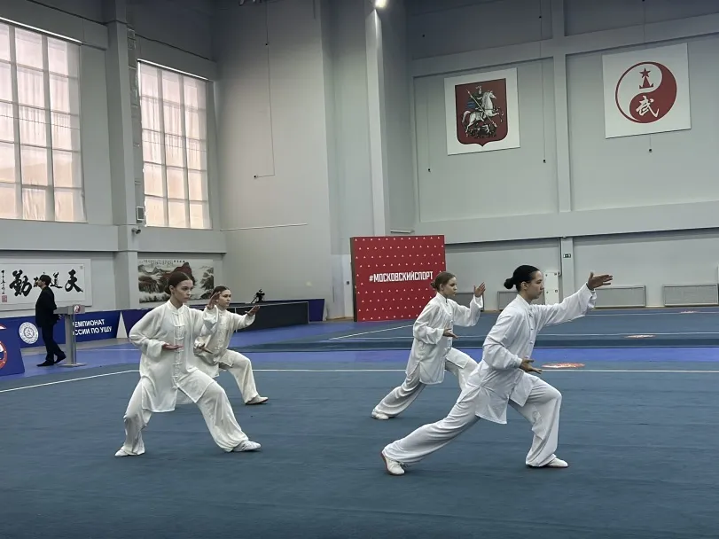 卢旺达大学孔子学院举办“太极拳与身心健康”文化交流活动2 图片