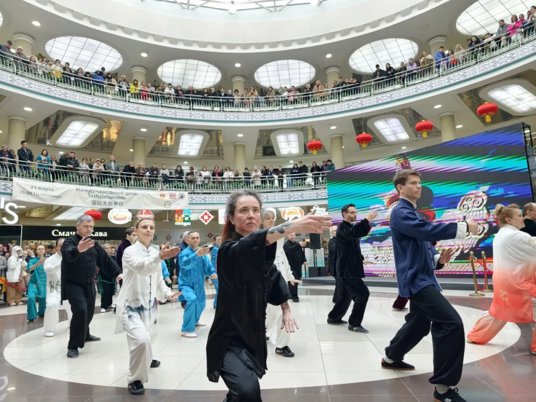 德国波恩孔子学院联合举办“中国时刻:中国当代艺术中的个体主义语境”展览研讨会2 图片