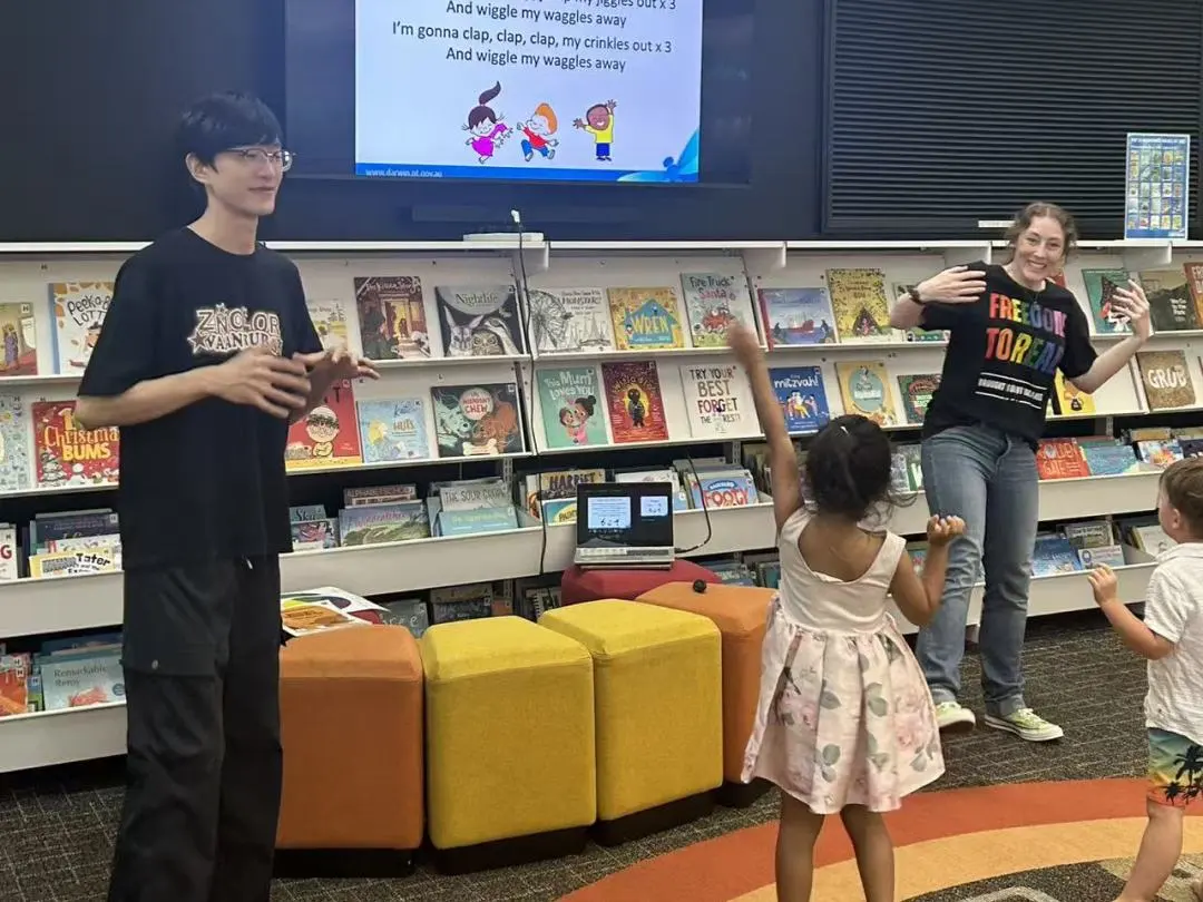 澳大利亚查尔斯达尔文大学孔子学院联合举办双语故事会2 图片