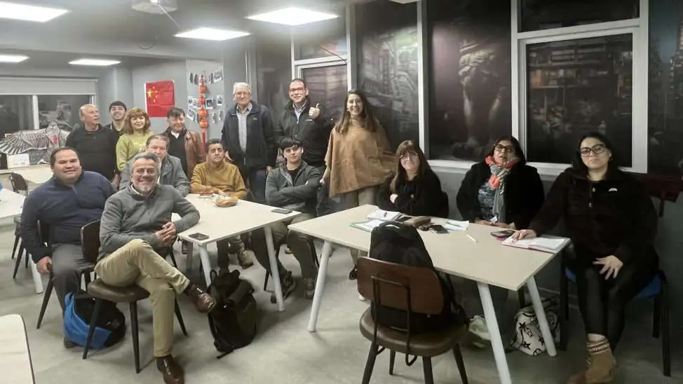 南非斯坦陵布什大学孔子学院参加第四届“文化中国·开普敦龙舟节”2 图片