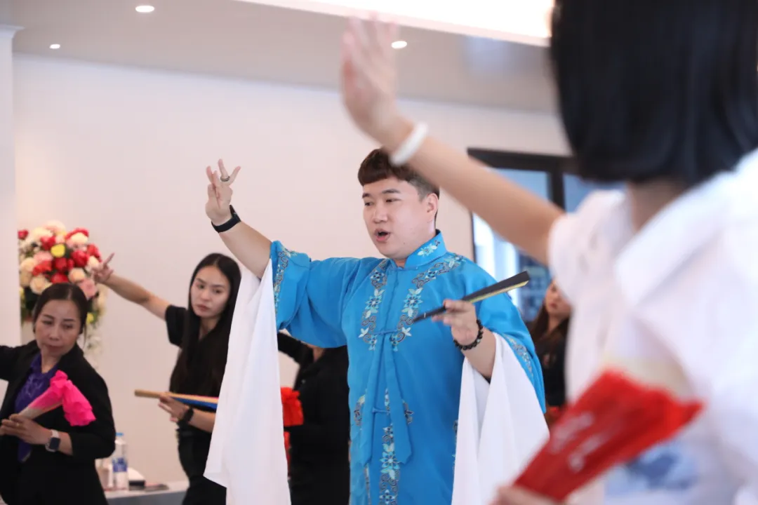 东帝汶商学院孔子课堂联合开设“中文+银行服务”培训班2 图片