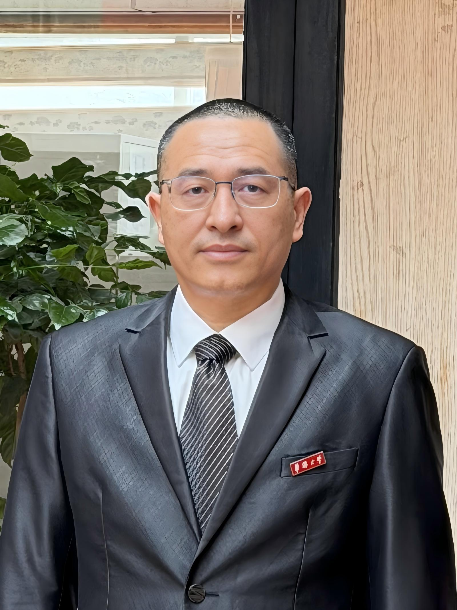 罗建平